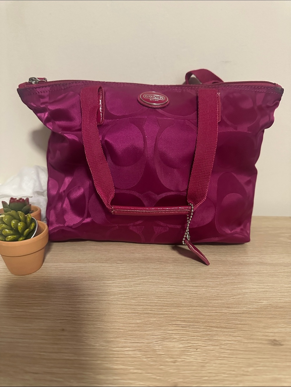 Coach Getaway Signature Nylon Small Packable Tote F77322 in Magenta